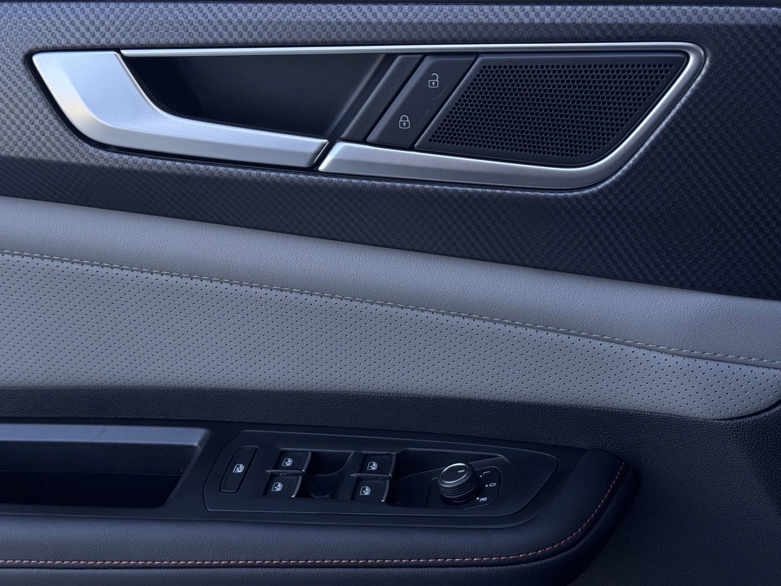 New 2026 Volkswagen Atlas Peak Edition image 22