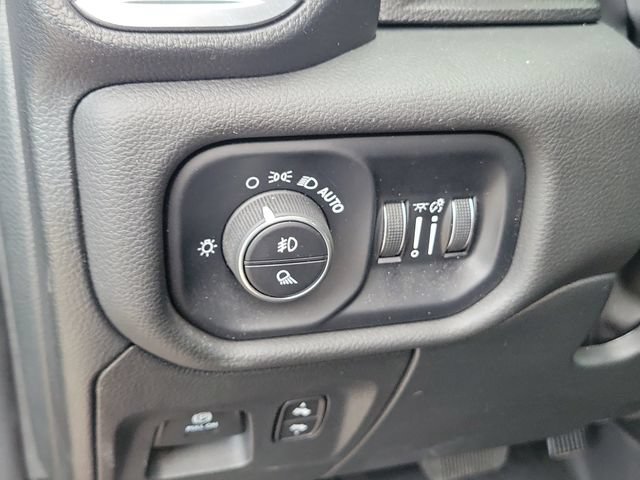 Used 2025 RAM 1500 Big Horn AWD/4WD image 26