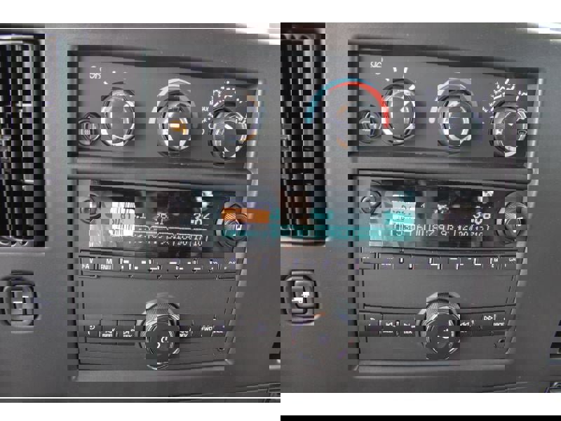 New 2025 Chevrolet Express 2500 w/ Driver Convenience Package image 17