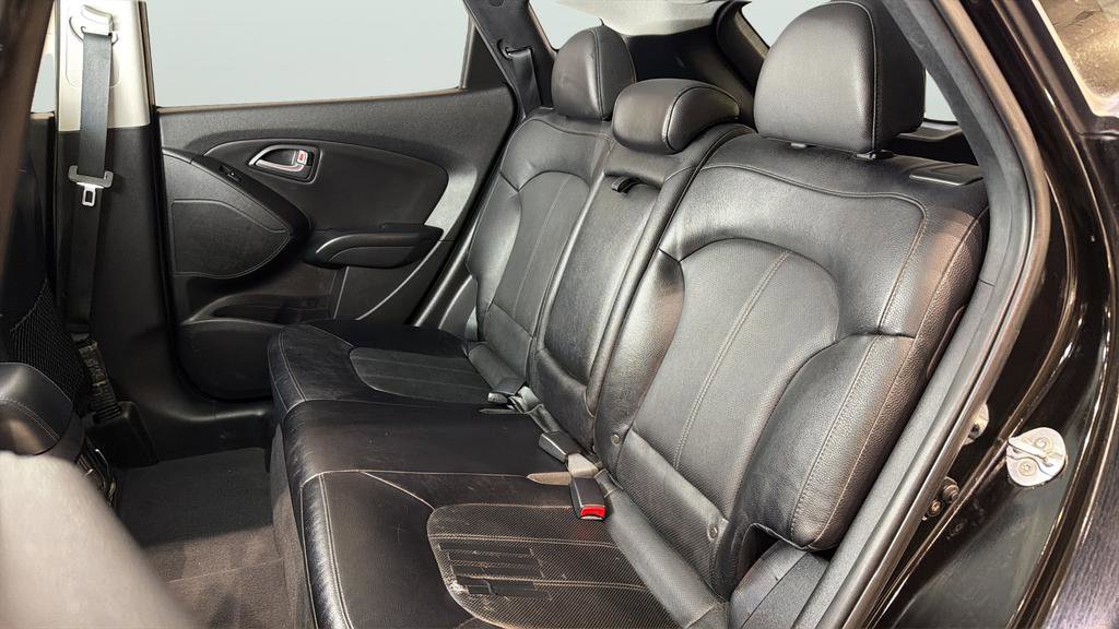 Used 2014 Hyundai Tucson Limited w/ Technology Package 02 image 32