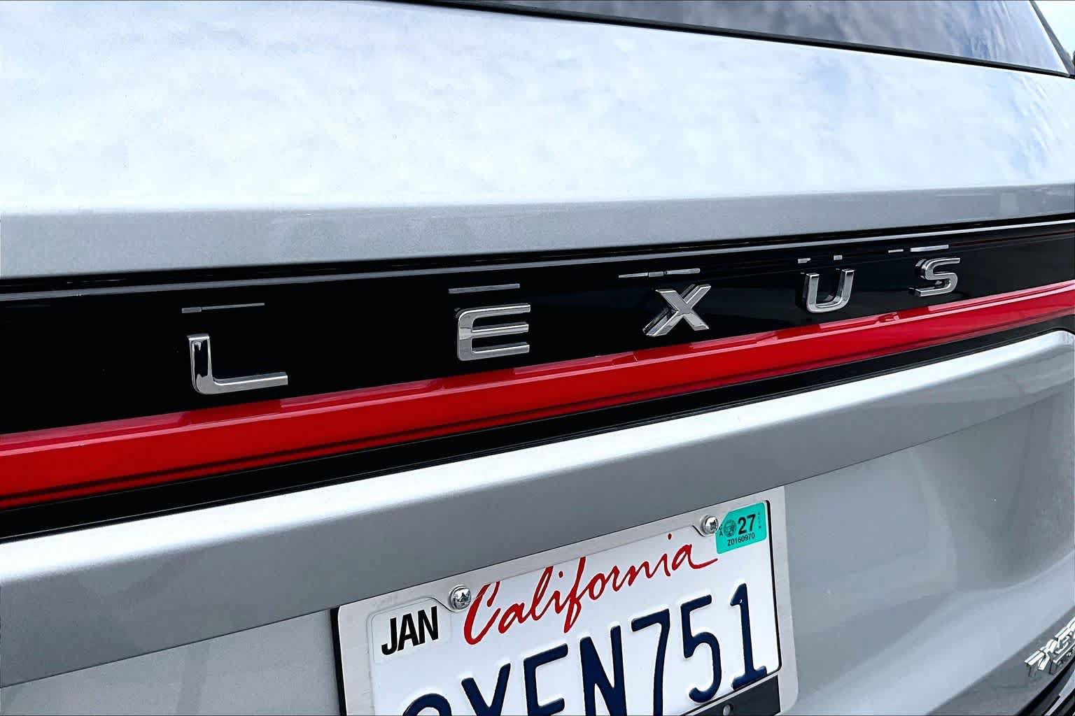 Certified 2026 Lexus TX 500h AWD w/ Technology Package image 29