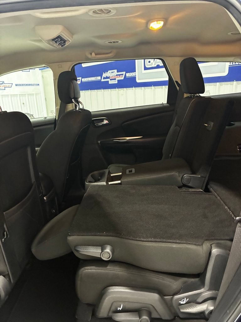 Used 2020 Dodge Journey SE w/ SE Popular Equipment Group FWD image 29