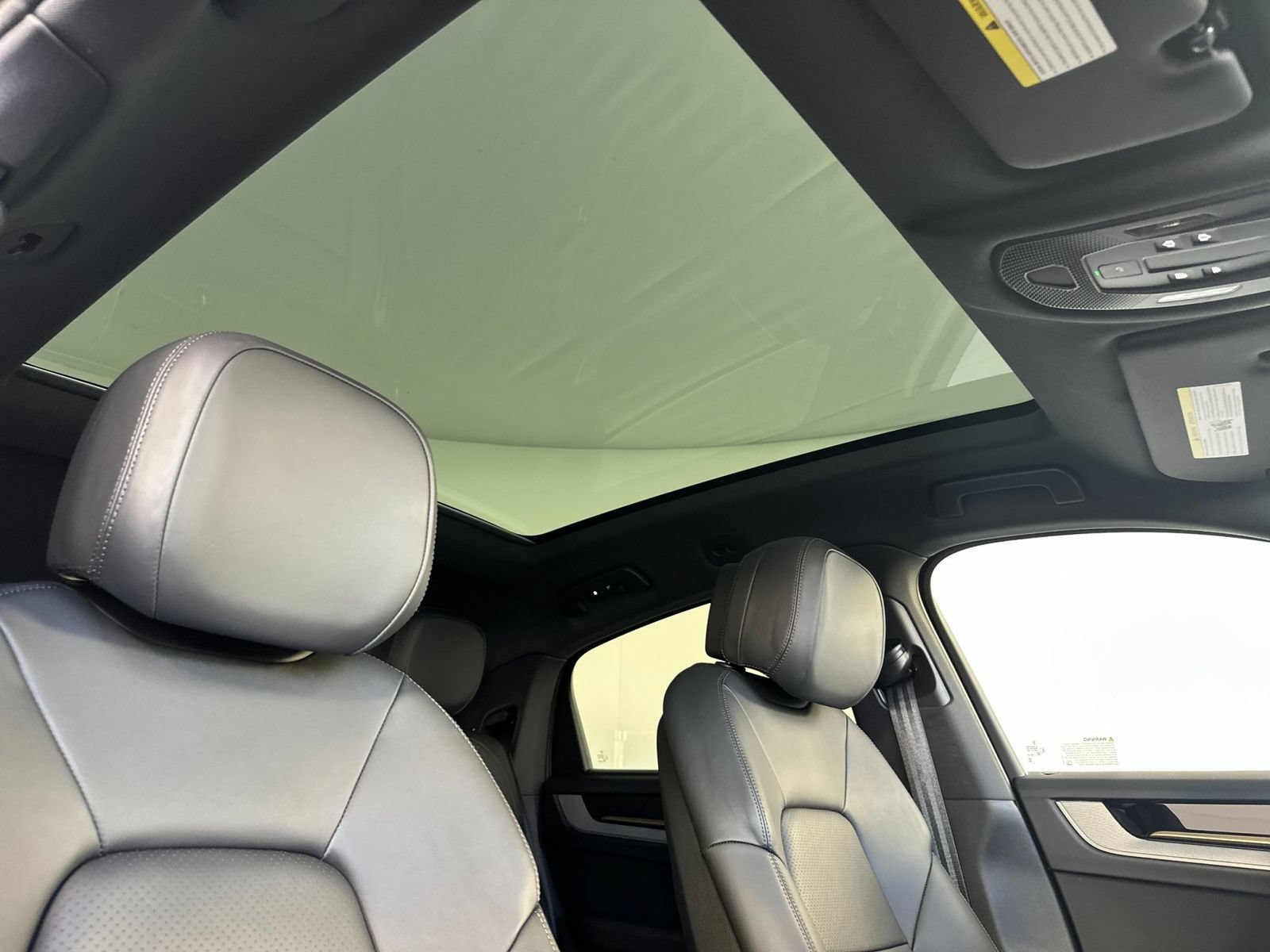 Certified 2026 Porsche Cayenne Coupe AWD/4WD image 19