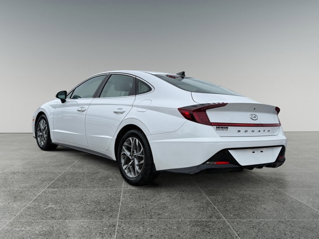 Used 2023 Hyundai Sonata SEL FWD image 3