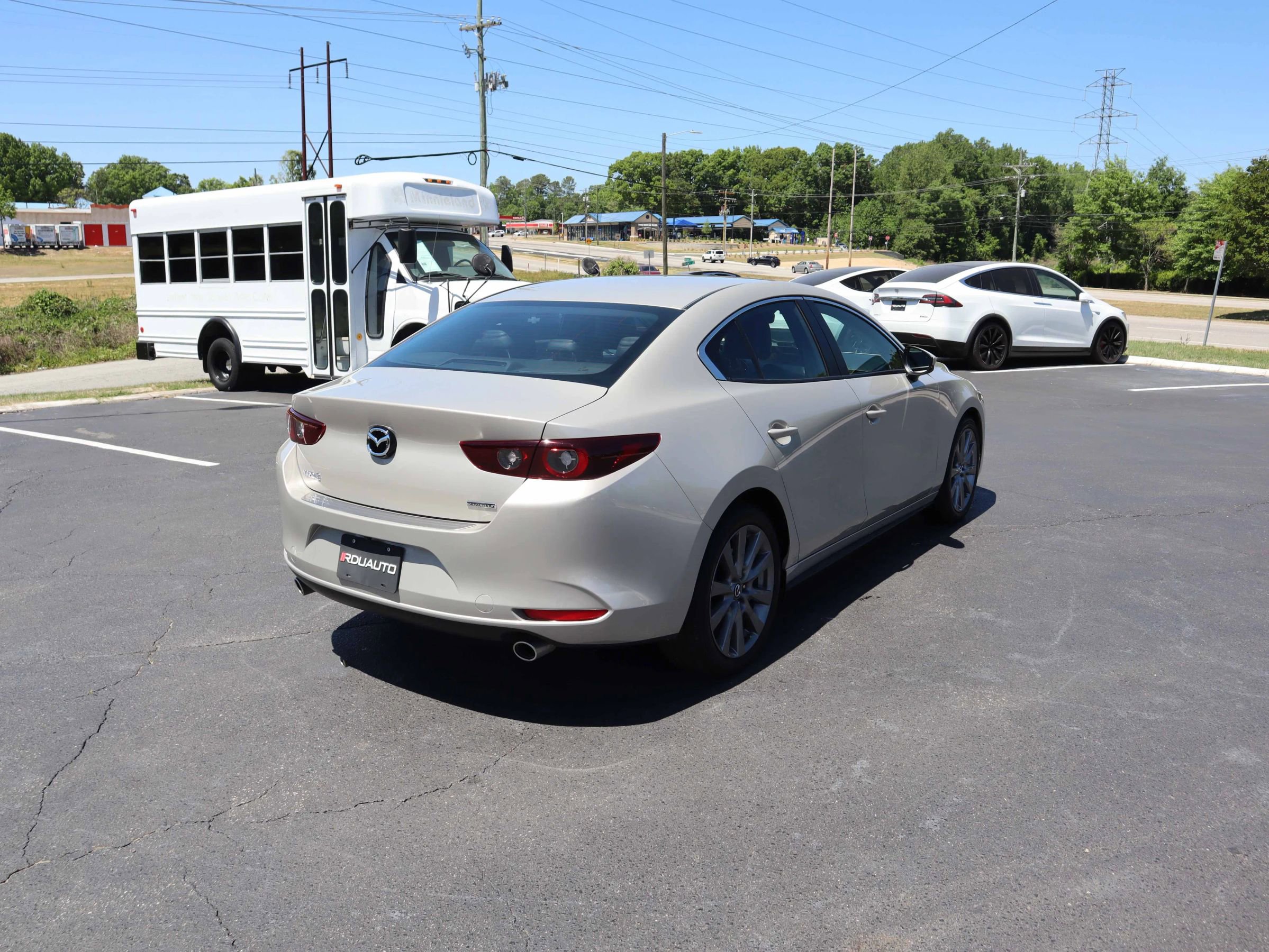 Used 2025 MAZDA MAZDA3 s FWD image 11