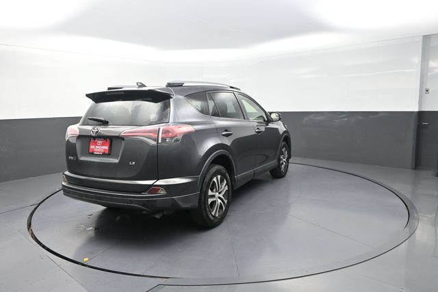 Used 2016 Toyota RAV4 LE FWD image 71