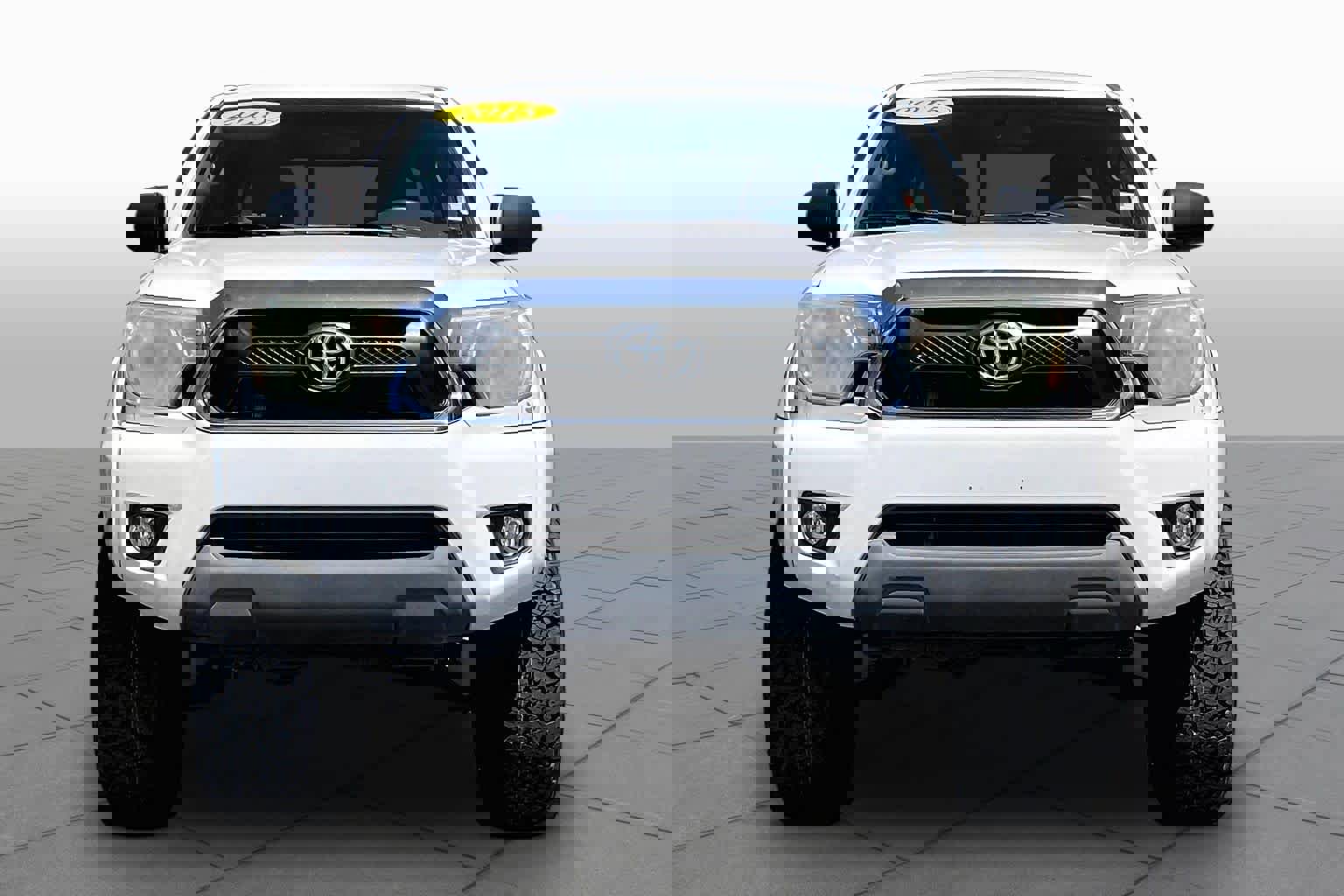 Used 2015 Toyota Tacoma PreRunner w/ SR5 Package RWD image 7