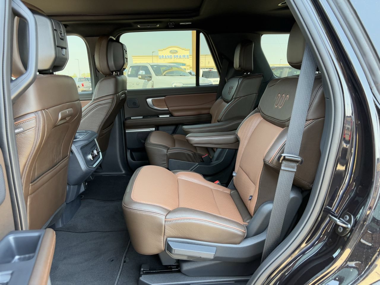 New 2027 Ford Expedition King Ranch RWD image 29