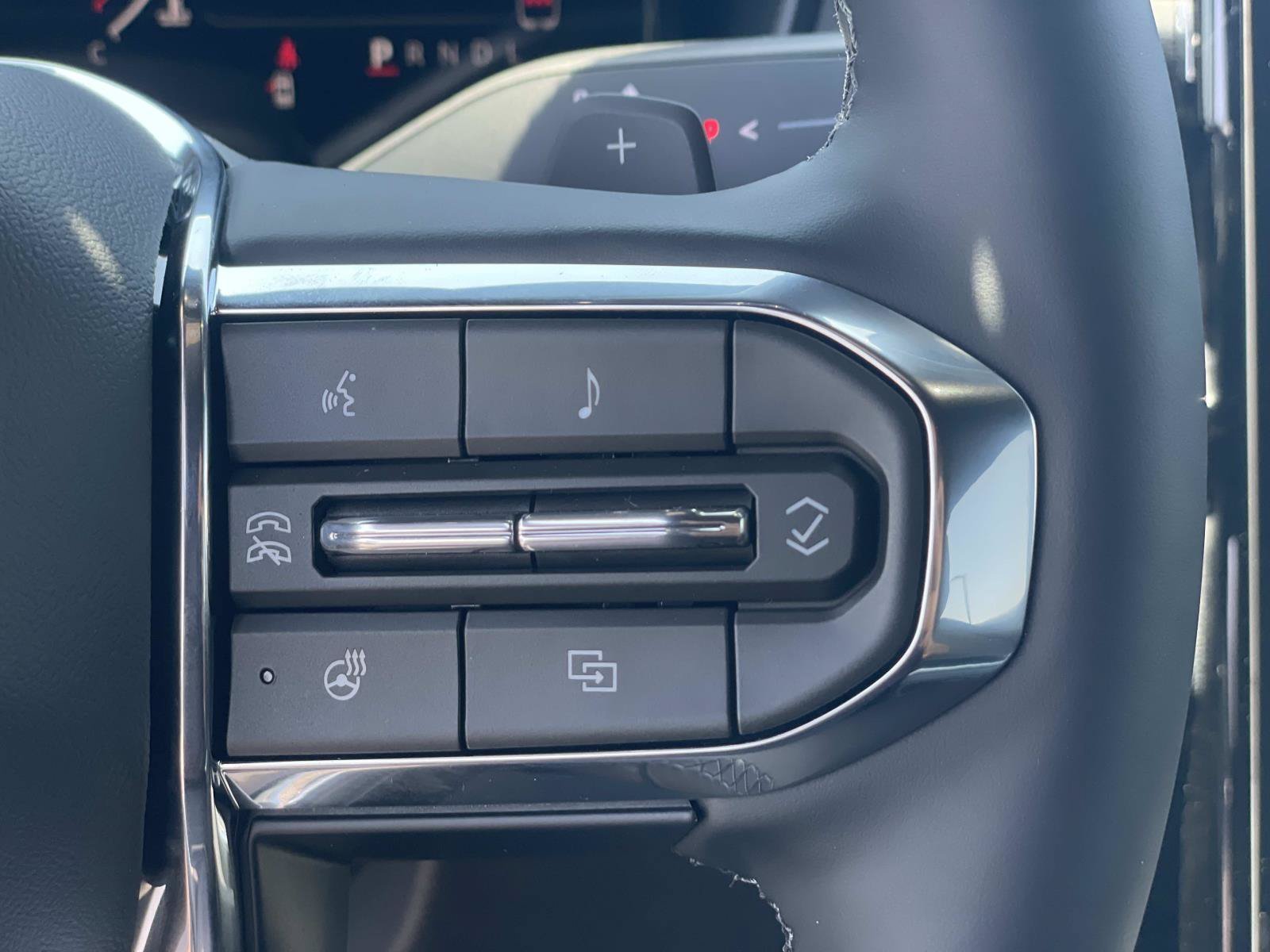 New 2027 GMC Terrain Elevation AWD/4WD image 12