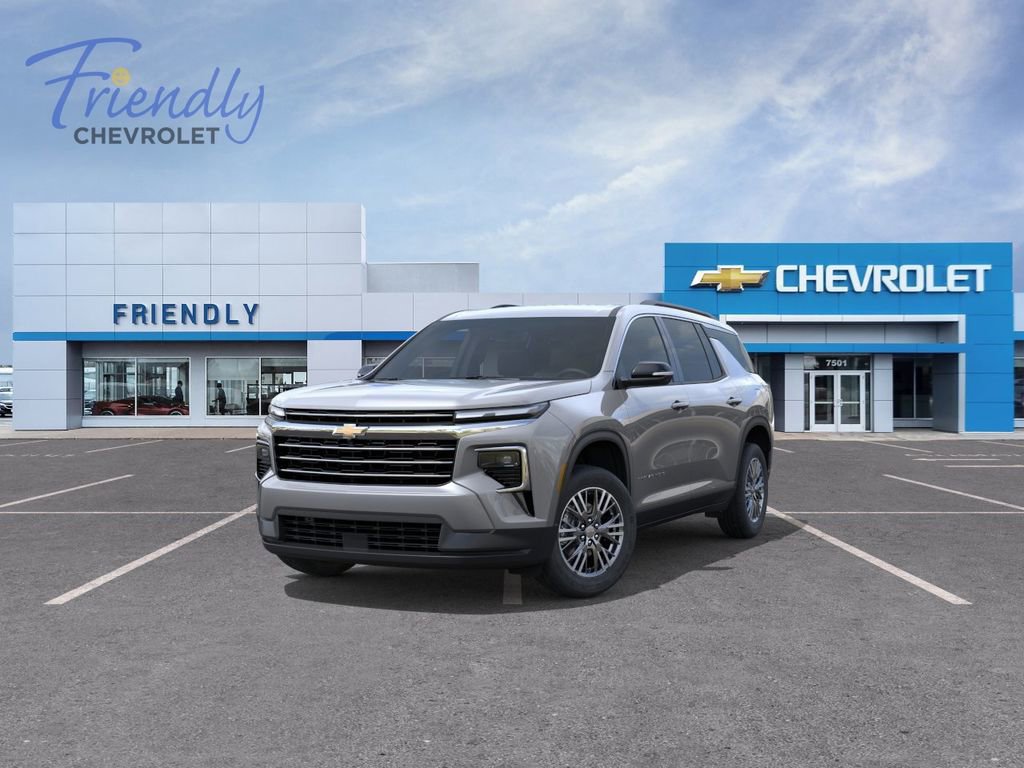 New 2026 Chevrolet Traverse LT w/ Driver Confidence Package AWD/4WD image 9