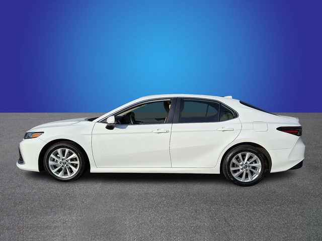 Used 2024 Toyota Camry LE image 7