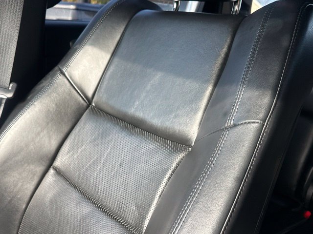 Used 2019 Jeep Grand Cherokee Limited w/ Luxury Group II AWD/4WD image 3