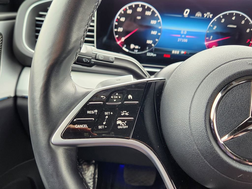 Used 2025 Mercedes-Benz GLE 350 4MATIC image 16