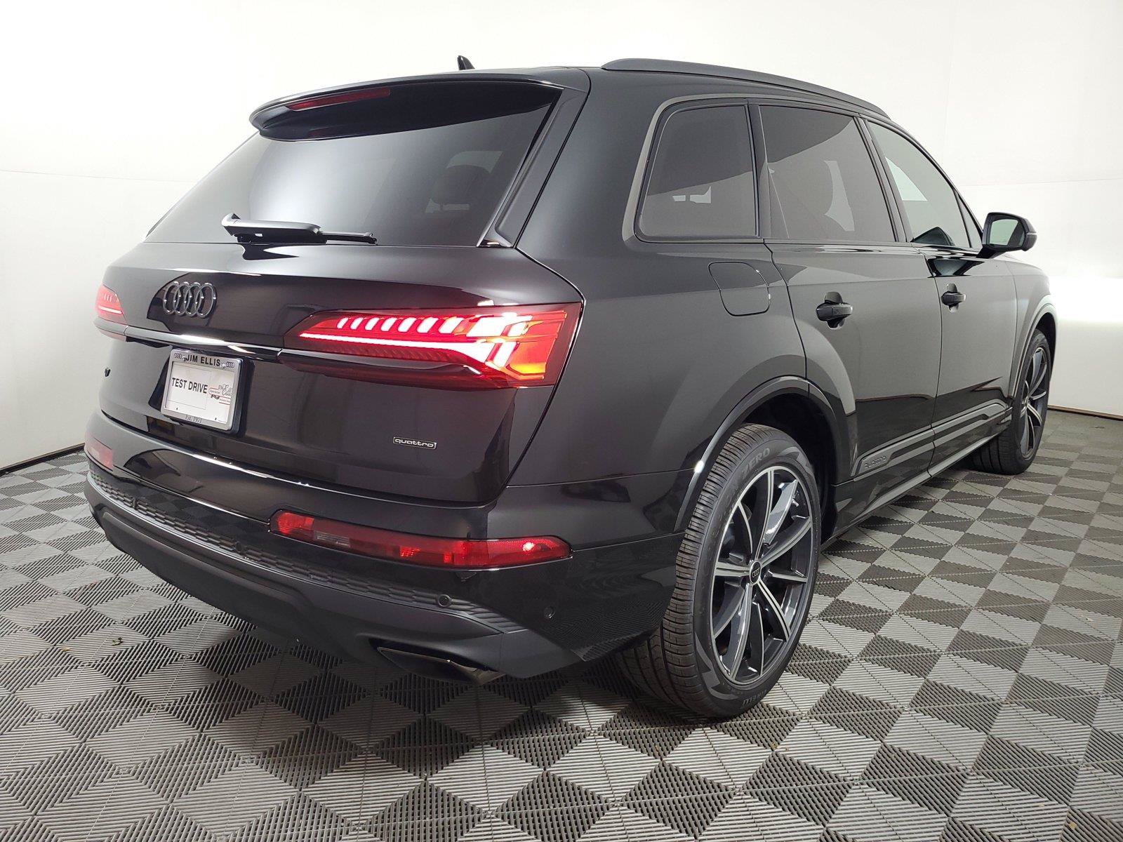 New 2026 Audi Q7 2.0T Premium Plus AWD/4WD image 6