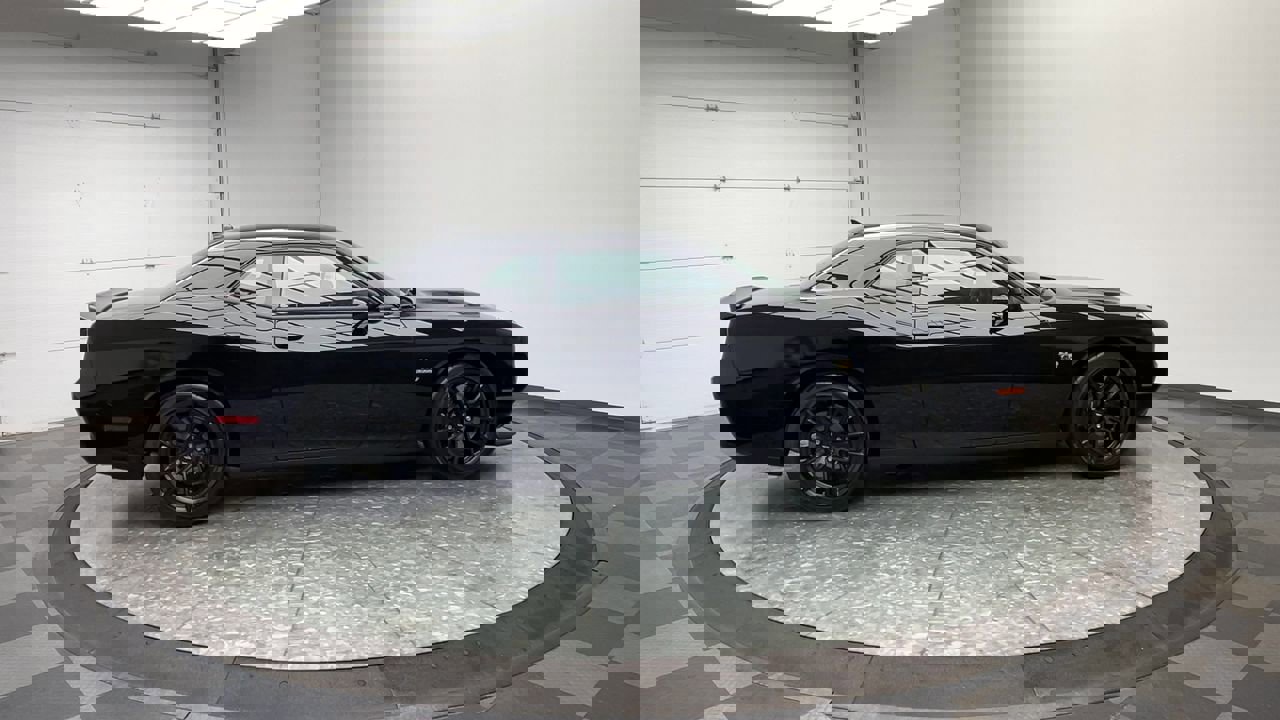 Used 2023 Dodge Challenger R/T Scat Pack w/ 1320 Plus Group image 36