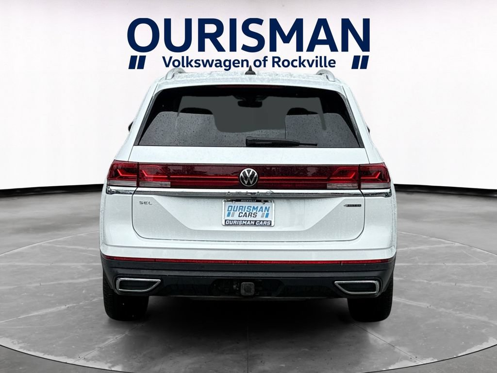 Used 2024 Volkswagen Atlas SEL AWD/4WD image 5