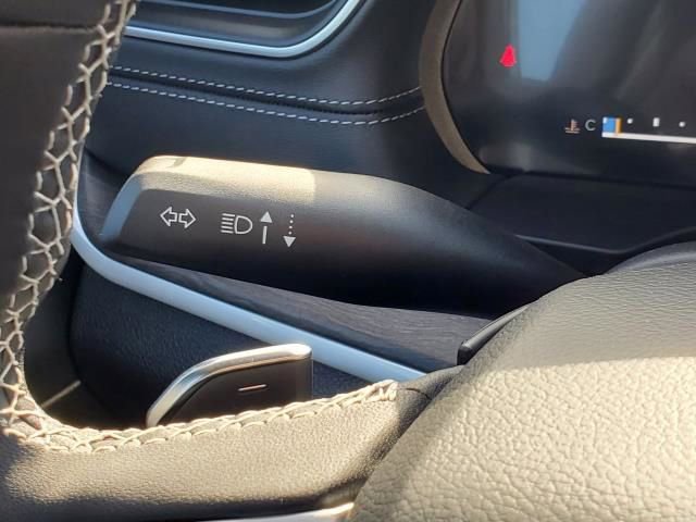 New 2025 Jeep Grand Cherokee L Limited image 17