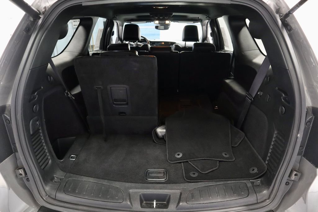 Used 2023 Dodge Durango R/T AWD/4WD image 15