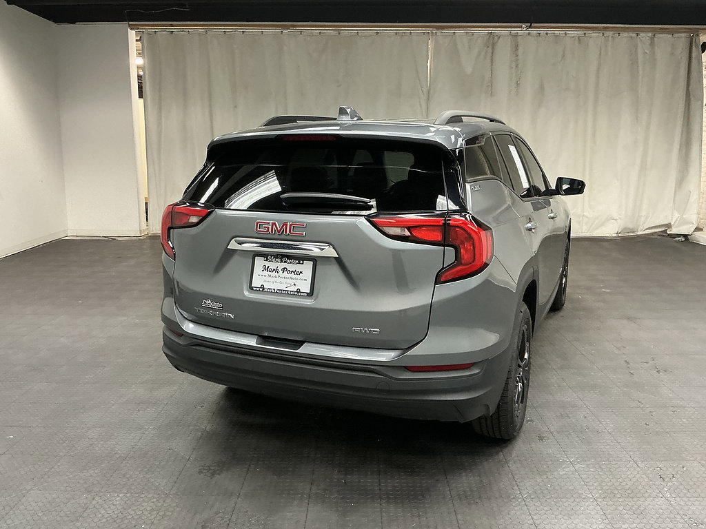 Used 2020 GMC Terrain SLE w/ Driver Convenience Package AWD/4WD image 6