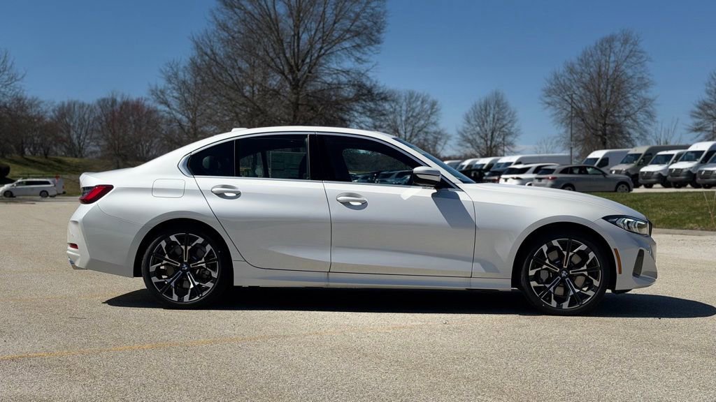 New 2026 BMW 330i xDrive Sedan w/ Premium Package image 7
