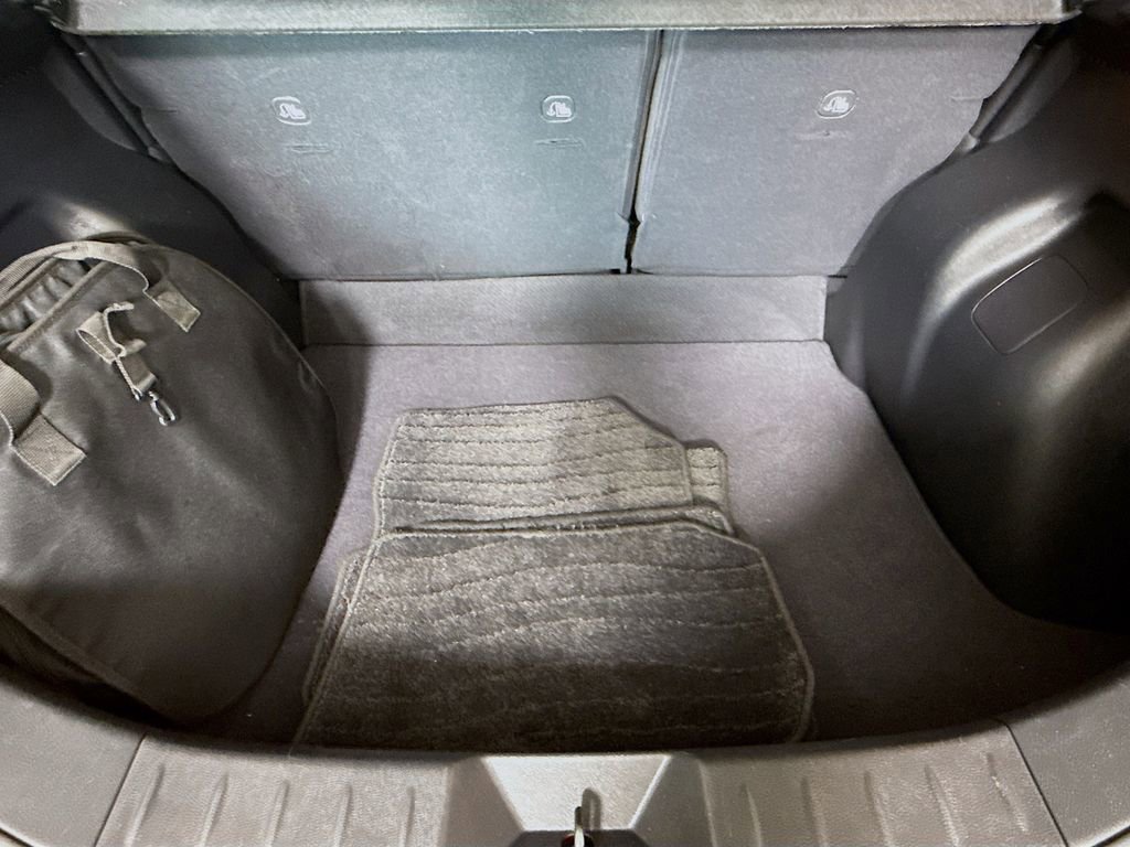 Used 2021 Nissan Leaf SV image 27