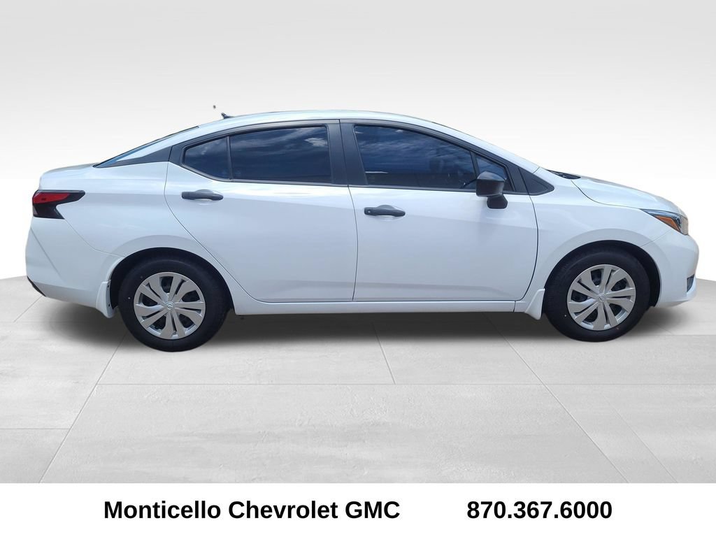 Used 2025 Nissan Versa S w/ Trunk Package FWD image 9