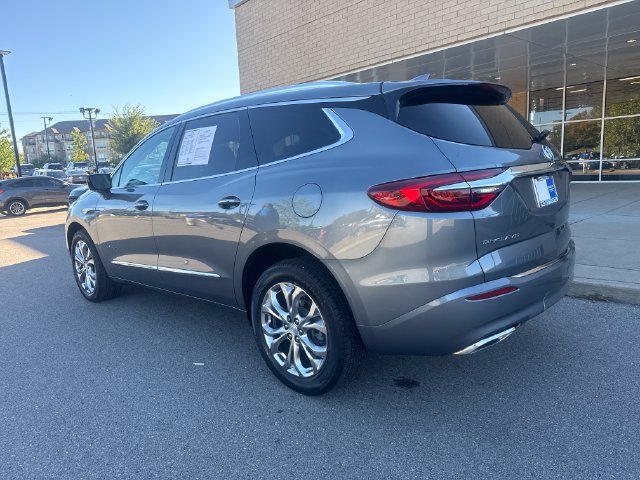 Used 2021 Buick Enclave Avenir FWD image 3