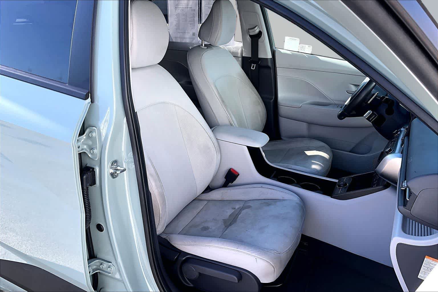 Used 2024 Hyundai Kona SEL FWD image 14