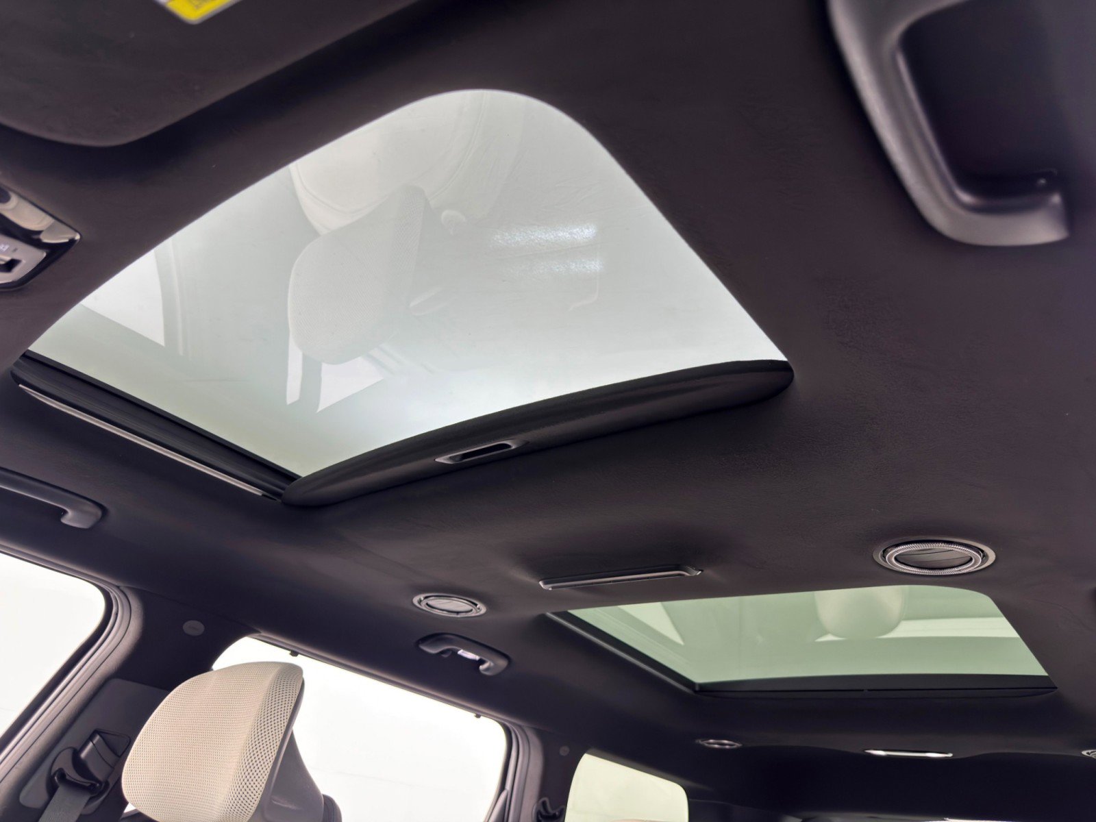 Used 2024 Kia EV9 GT-Line image 12