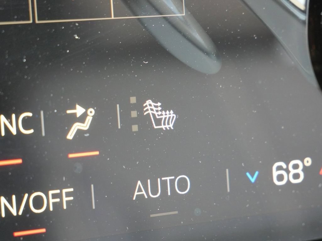 New 2026 GMC Acadia Elevation w/ Elevation Premium Package AWD/4WD image 58