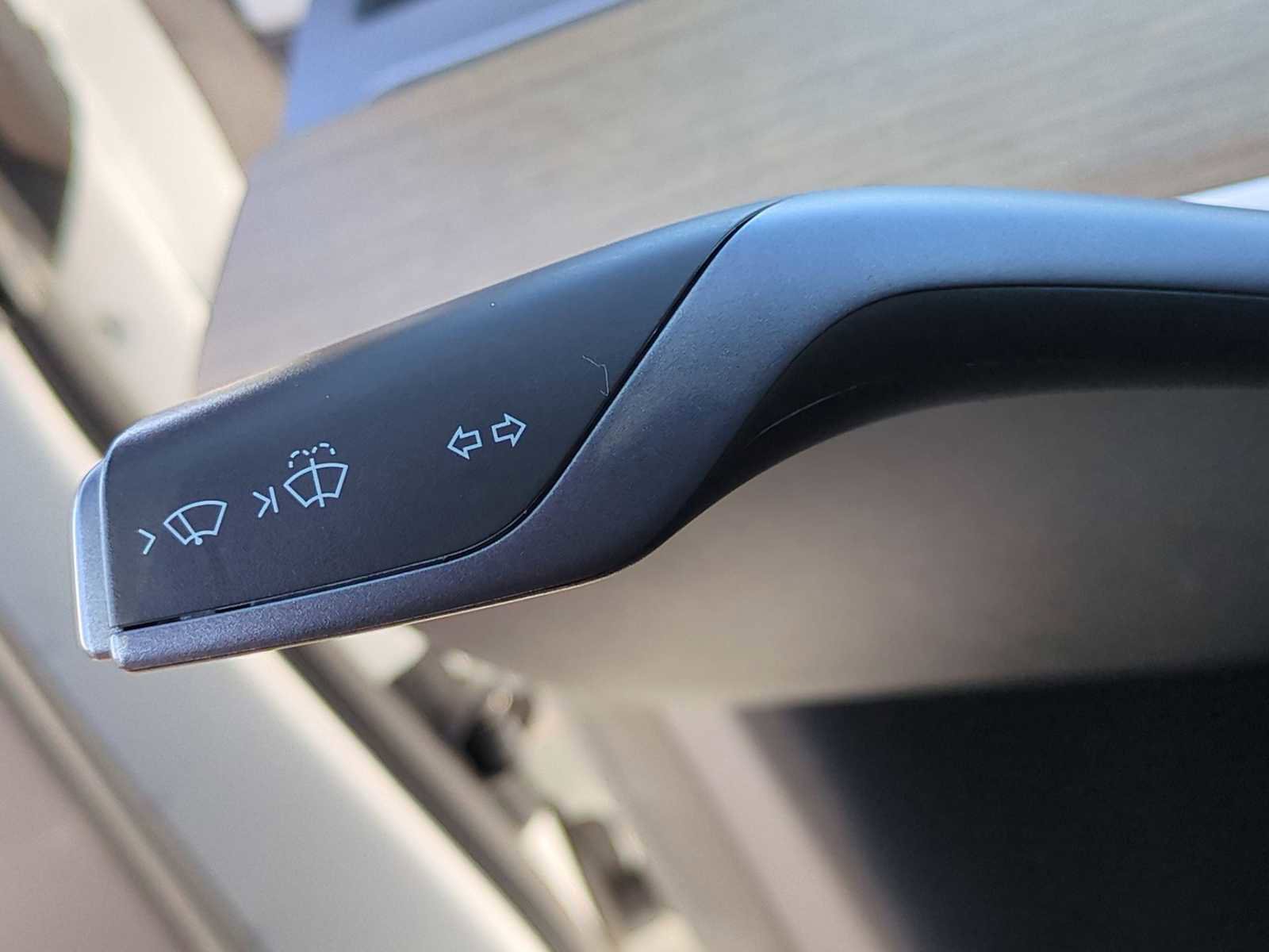 Used 2021 Tesla Model 3 Standard Range Plus image 24