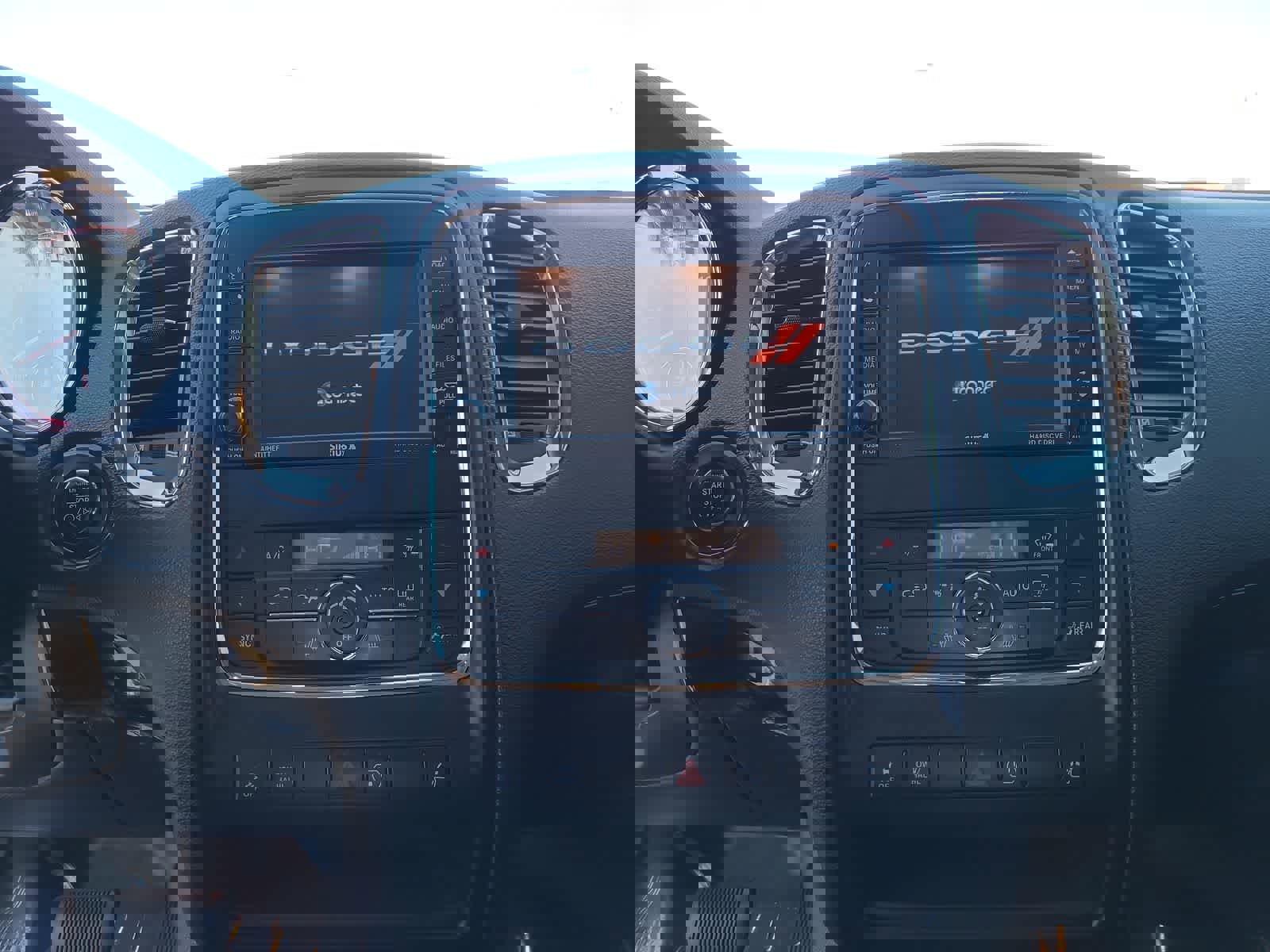 Used 2013 Dodge Durango R/T w/ Leather Interior Group image 24