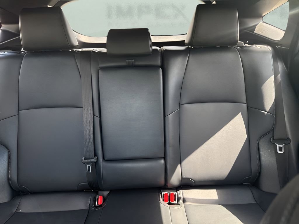 Used 2024 Toyota Venza Nightshade AWD/4WD image 12