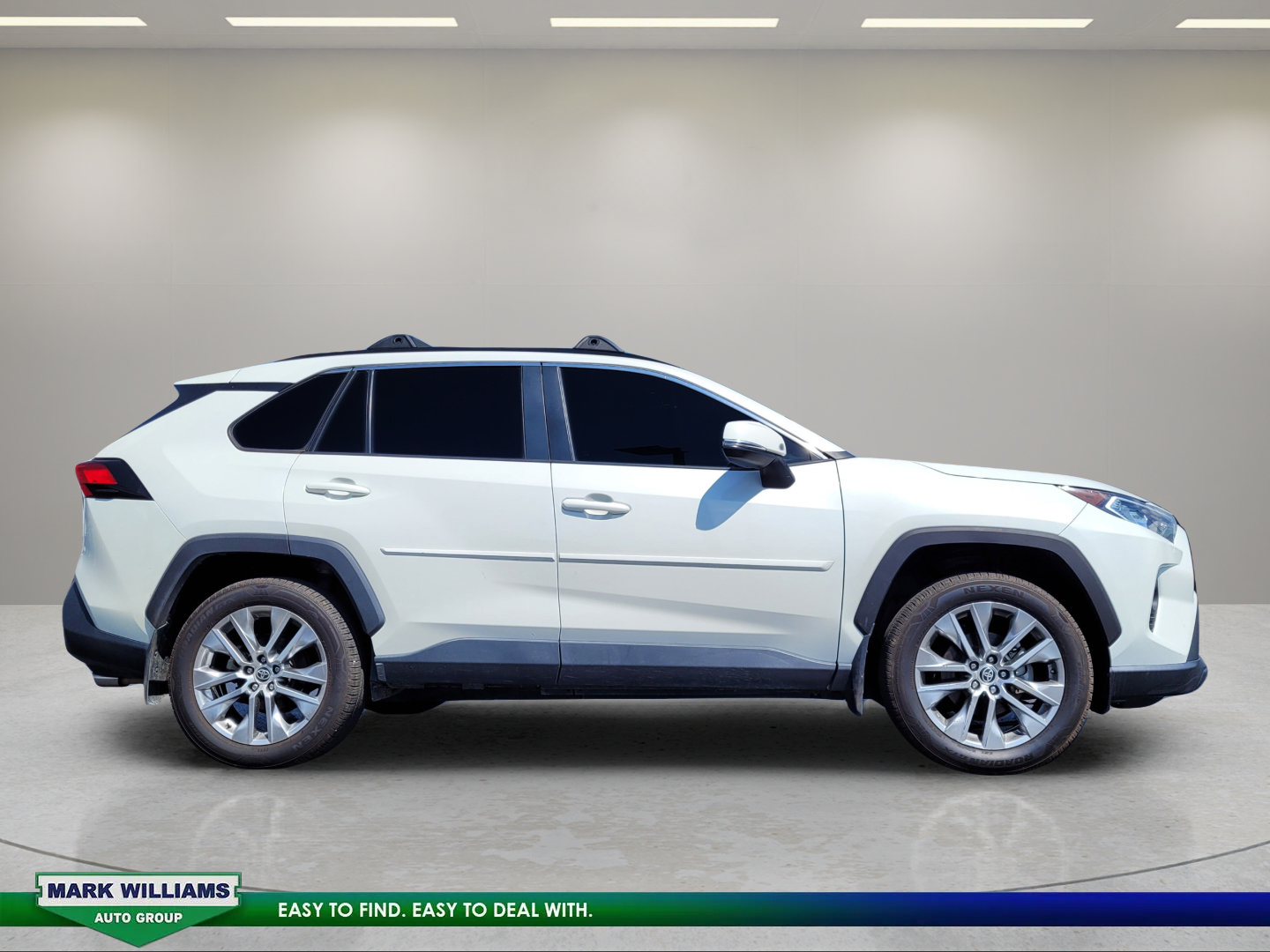 Used 2021 Toyota RAV4 XLE Premium FWD image 2