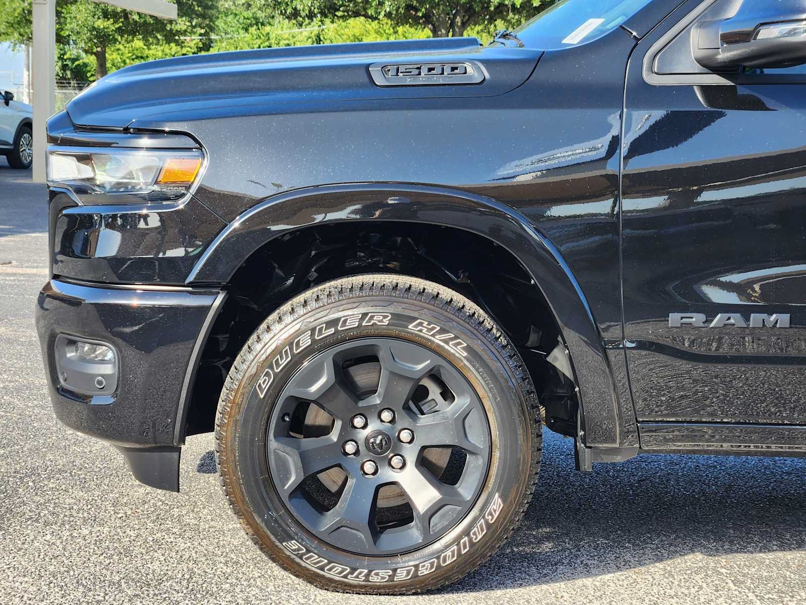 Used 2025 RAM 1500 Lone Star AWD/4WD image 9