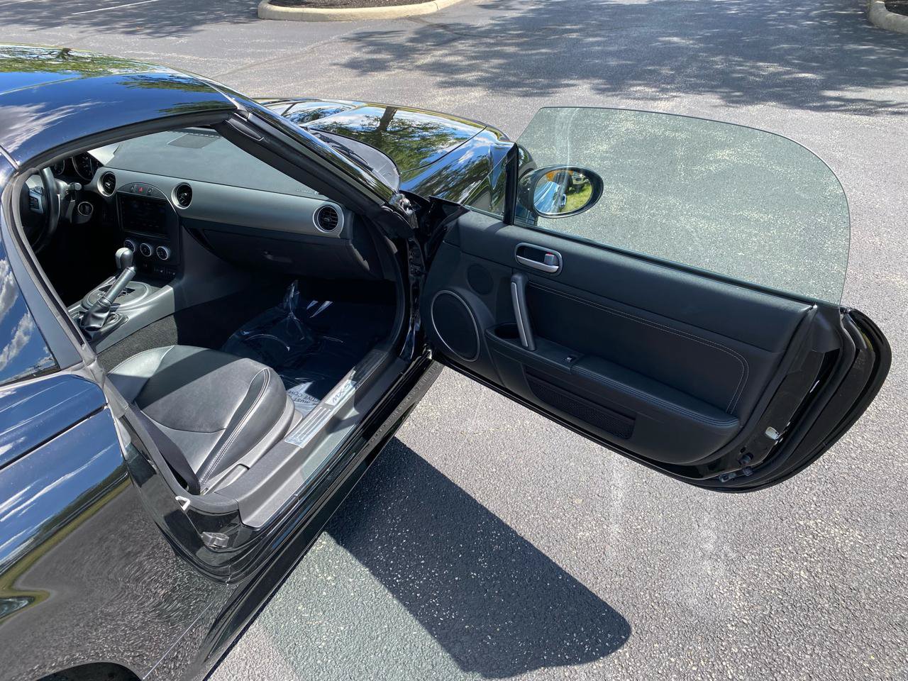 Used 2012 MAZDA MX-5 Miata Grand Touring w/ Premium Pkg RWD image 24