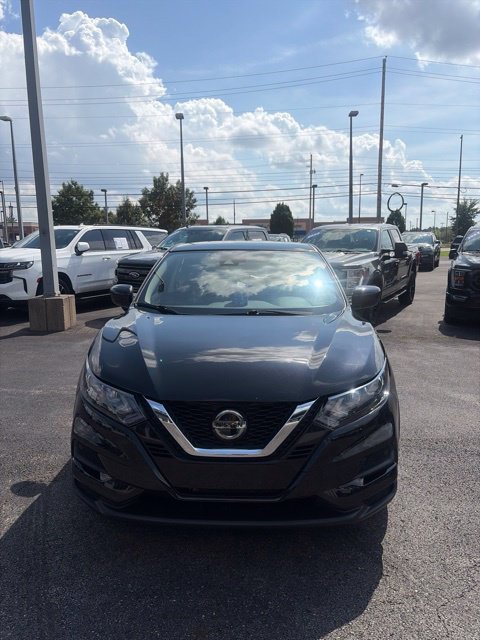 Used 2022 Nissan Rogue Sport S AWD/4WD image 2