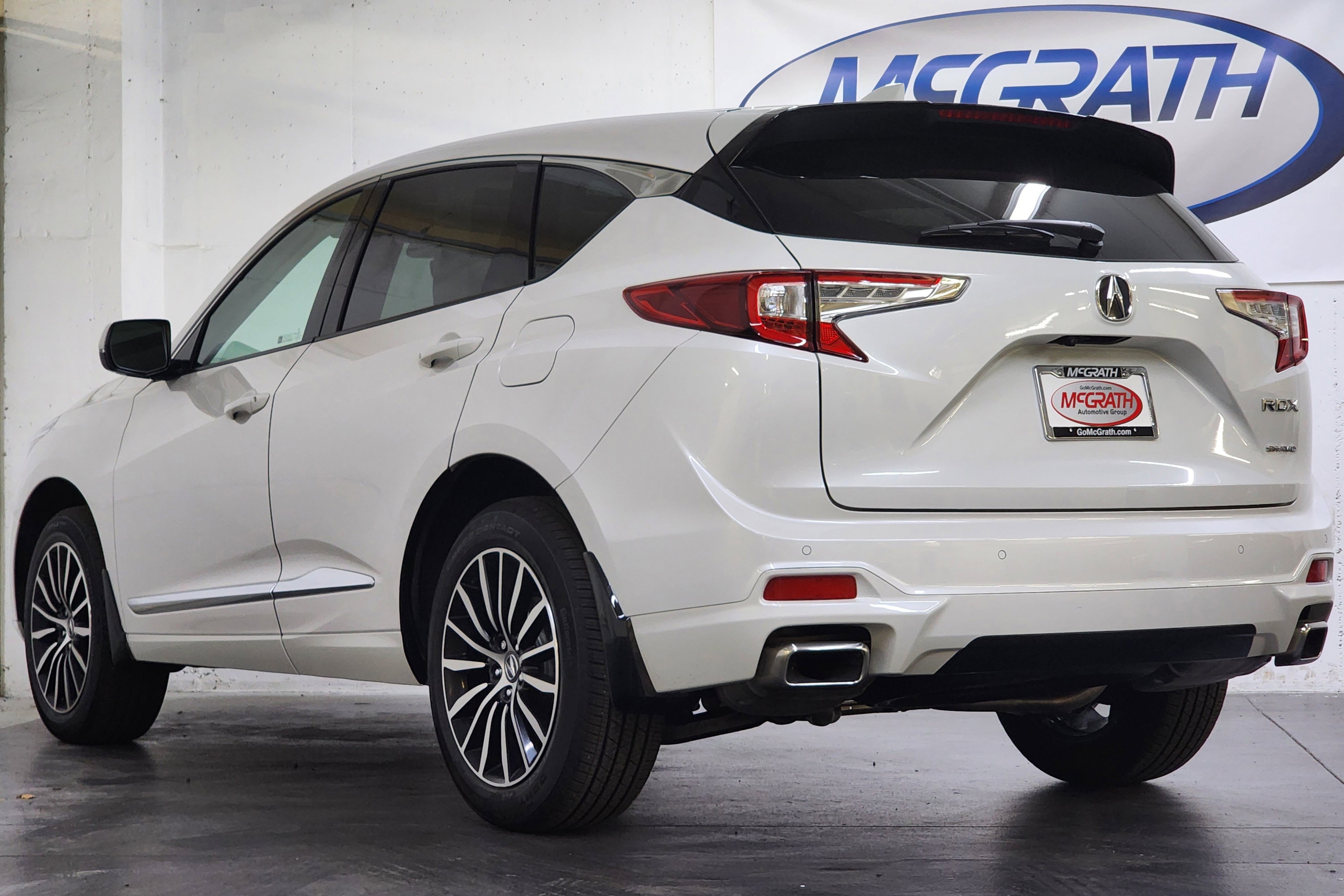 Used 2025 Acura RDX SH-AWD w/ Advance Package image 9