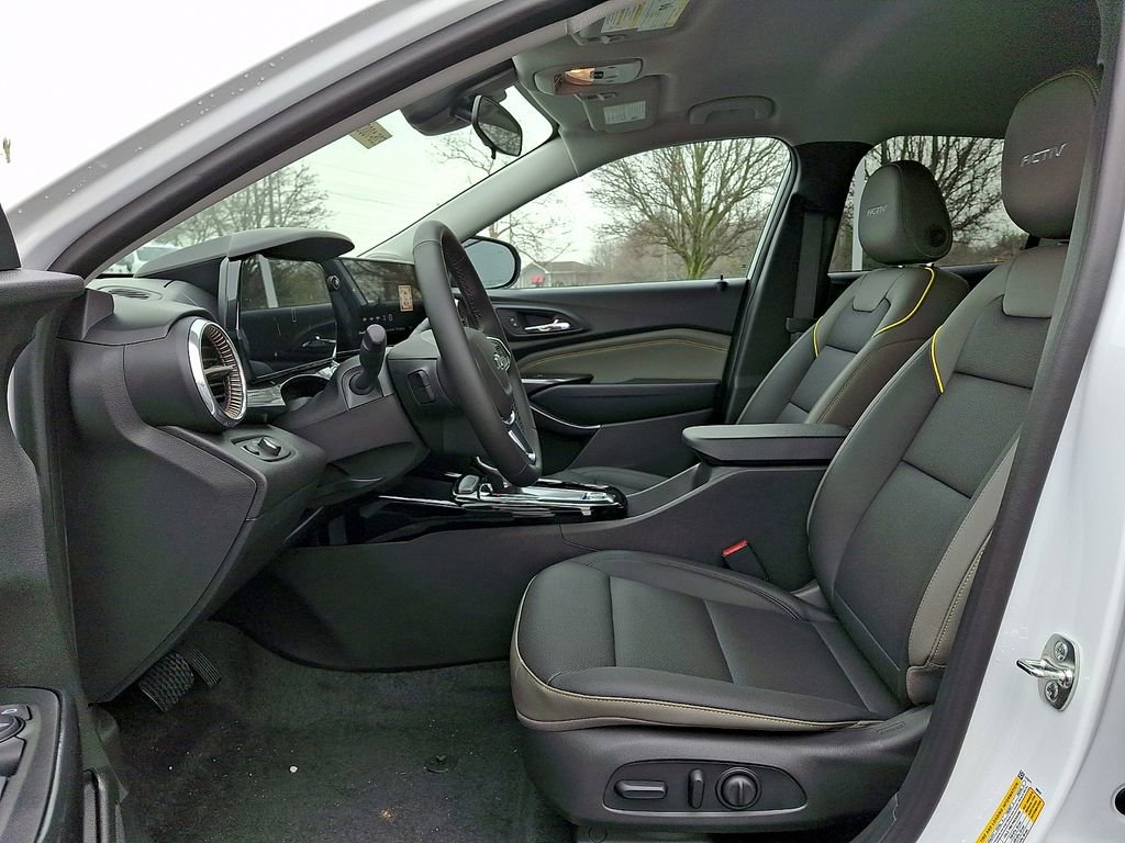 New 2026 Chevrolet Trax ACTIV w/ Driver Confidence Package FWD image 9