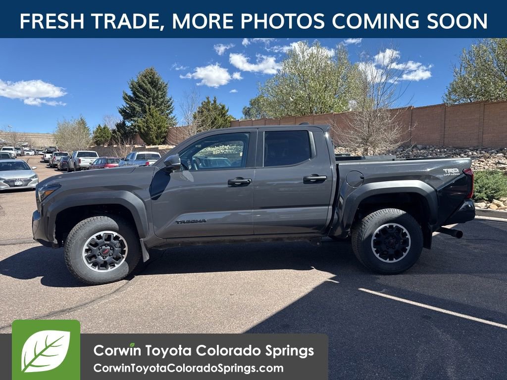 Used 2024 Toyota Tacoma TRD Off-Road w/ TRD Off Road Premium Package image 6