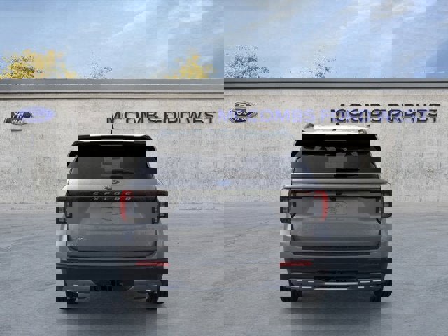 New 2025 Ford Explorer Active w/ Active Comfort Package image 7