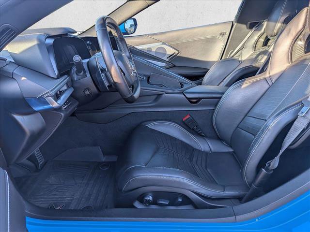 Used 2021 Chevrolet Corvette Stingray Preferred Cpe w/ Z51 Performance Package image 17