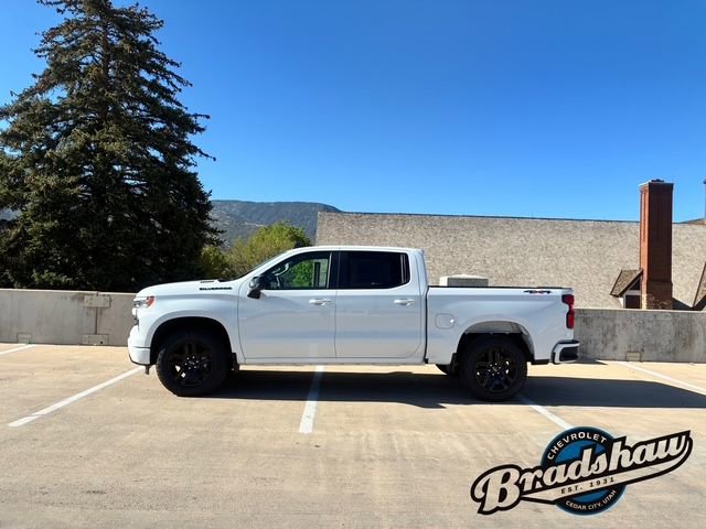 New 2026 Chevrolet Silverado 1500 RST w/ LPO, Dark Essentials Package AWD/4WD image 4