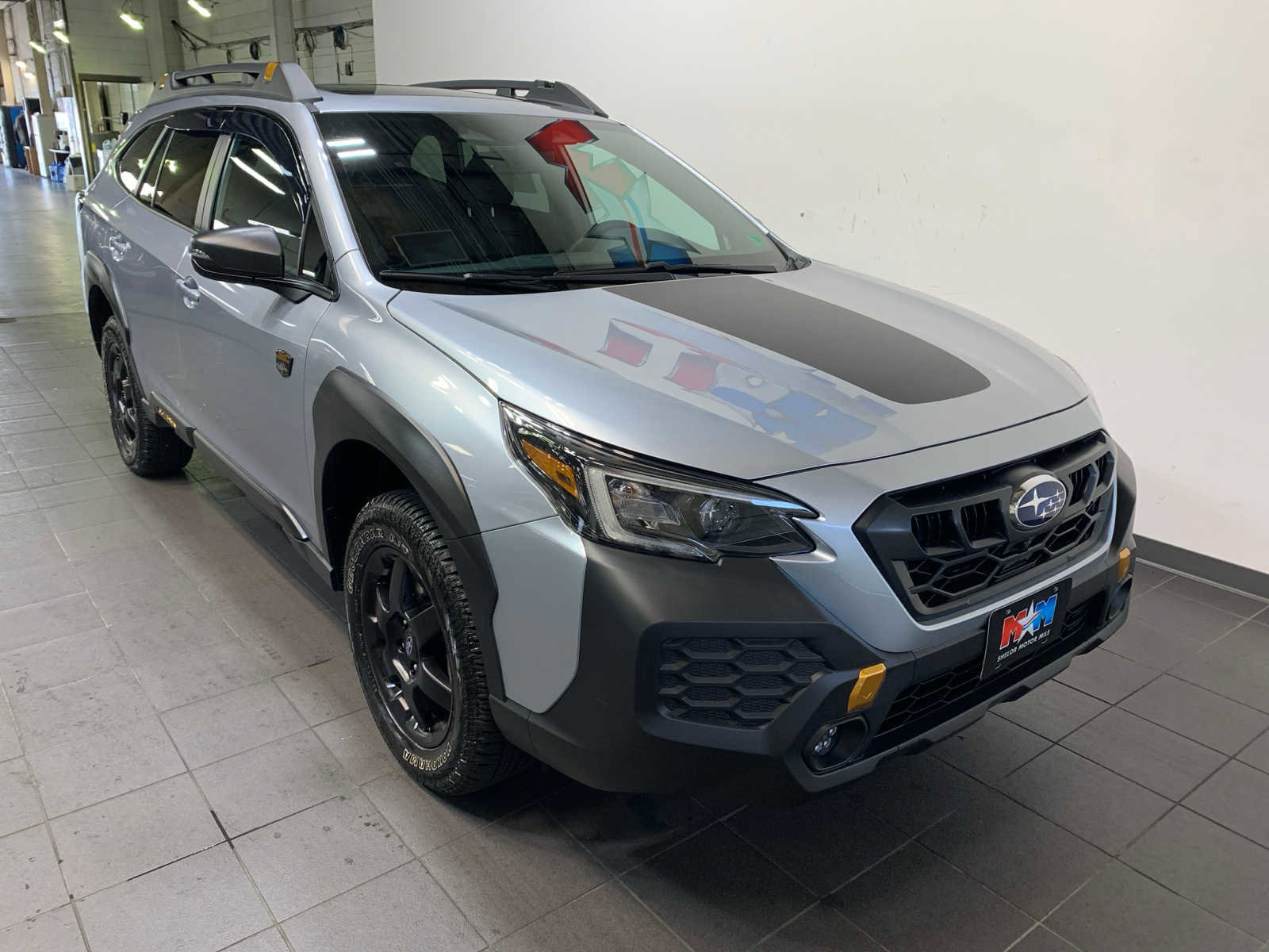 Used 2025 Subaru Outback Wilderness AWD/4WD image 2