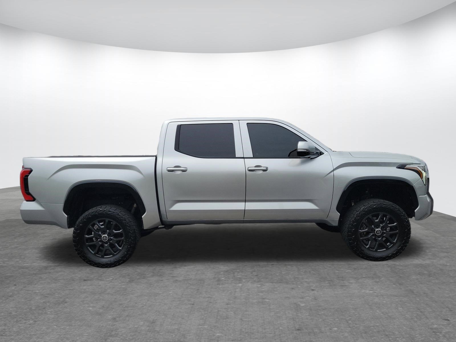 Used 2024 Toyota Tundra Platinum RWD image 2