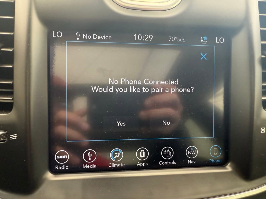 Used 2019 Chrysler 300 Limited image 28