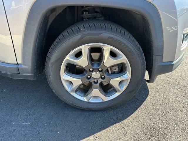 Used 2018 Jeep Compass Limited image 13