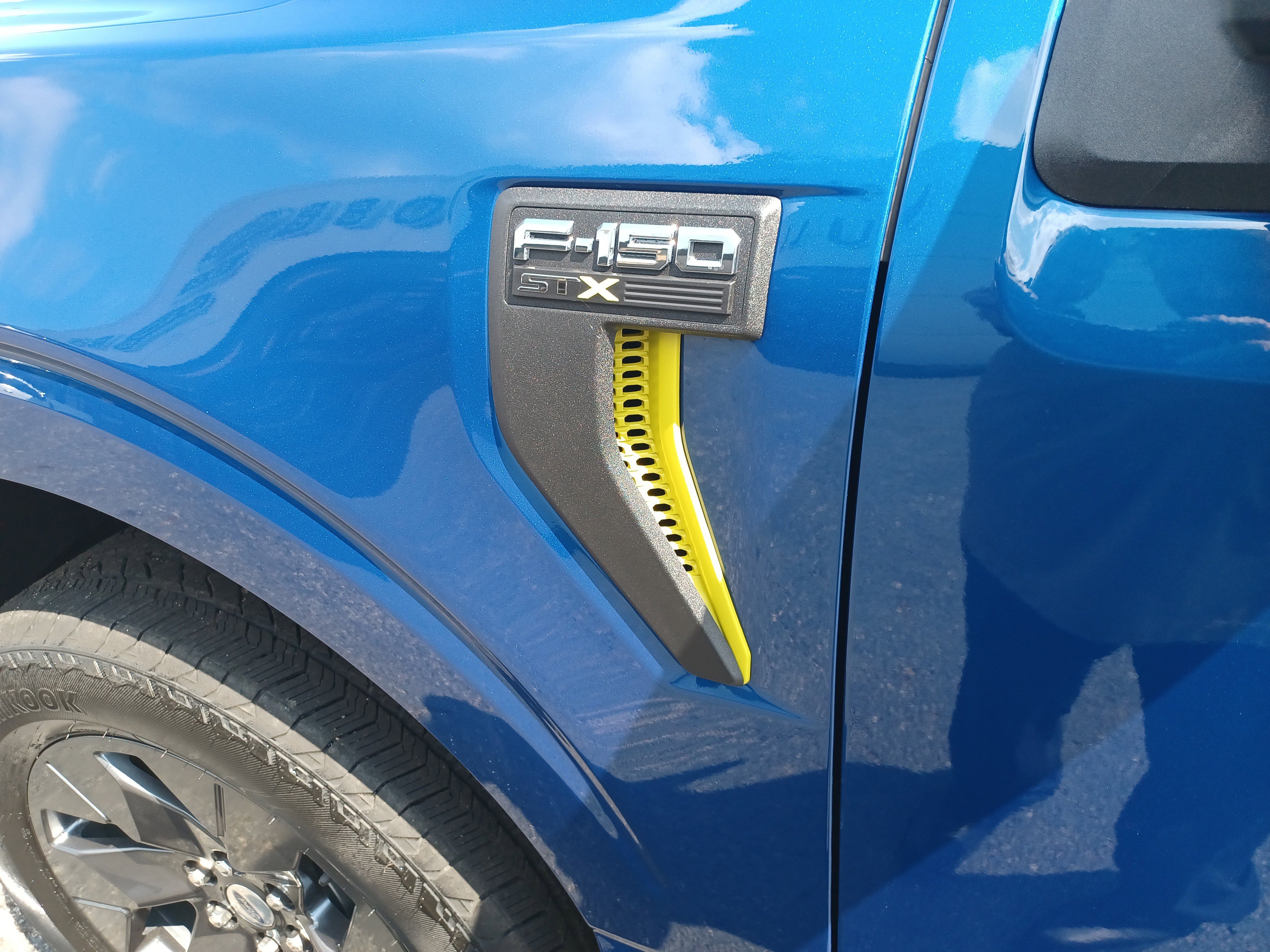 New 2025 Ford F150 STX w/ Equipment Group 200A image 10