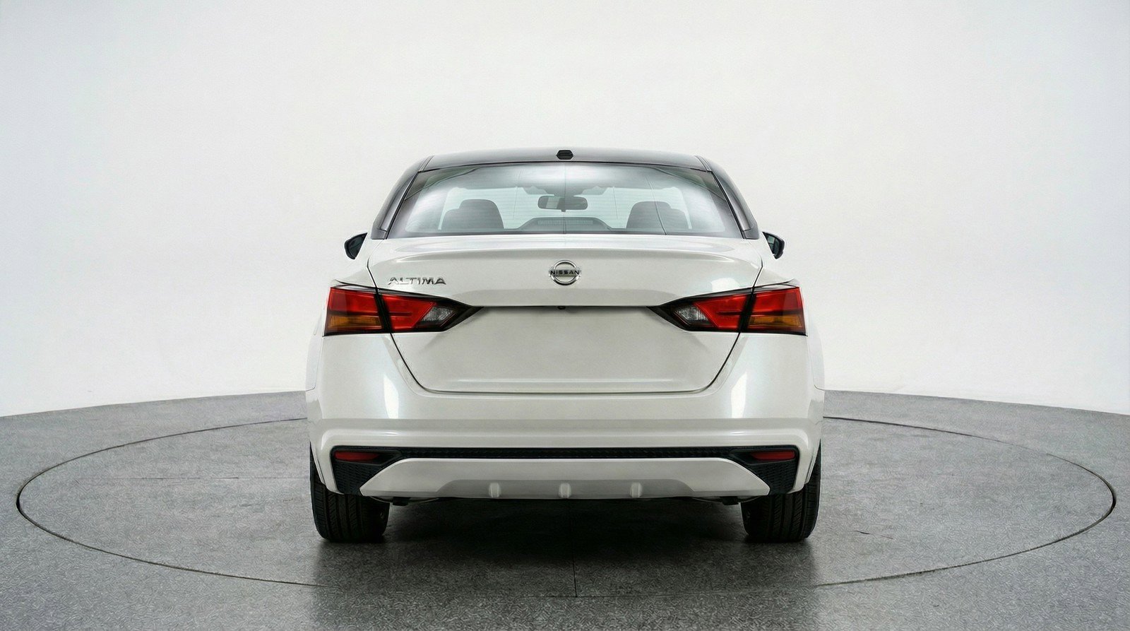Used 2025 Nissan Altima 2.5 SV image 7