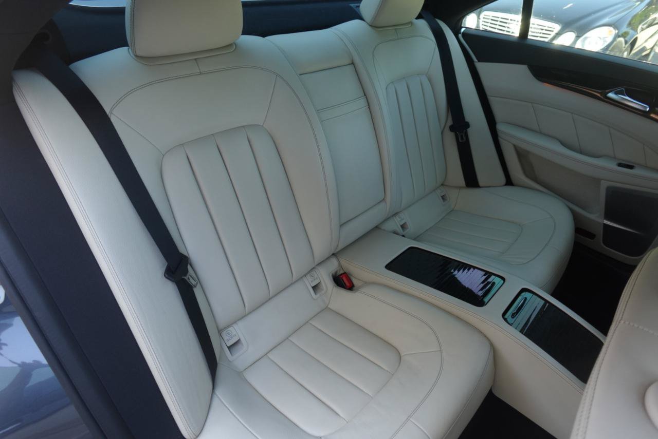 Used 2015 Mercedes-Benz CLS 550 image 13